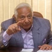 الدكتور أحمد عكاشة، أستاذ الطب النفسي
