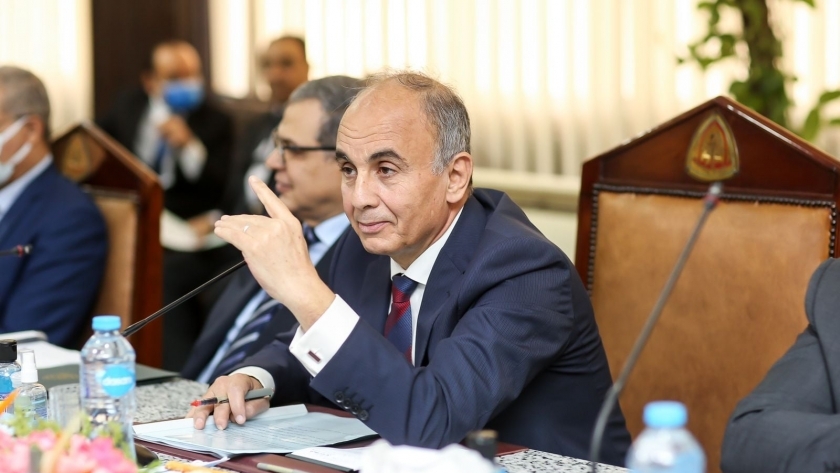 دكتور عثمان شعلان رئيس جامعة الزقازيق