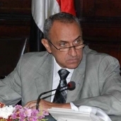 أيمن فريد أبوحديد وزير الزراعة الاسبق