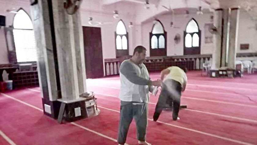 تطهير المساجد
