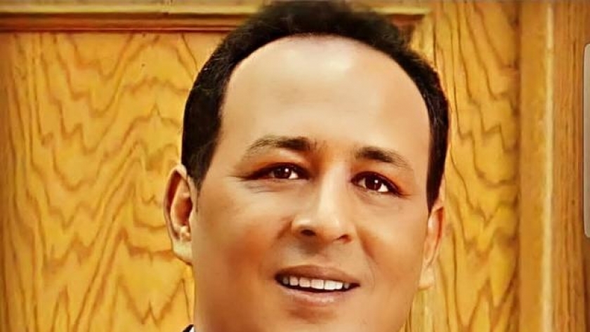  الدكتور مصطفى السعداوي