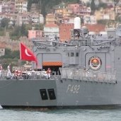 «البلطجة» العسكرية التركية تمتد من البر إلى البحر