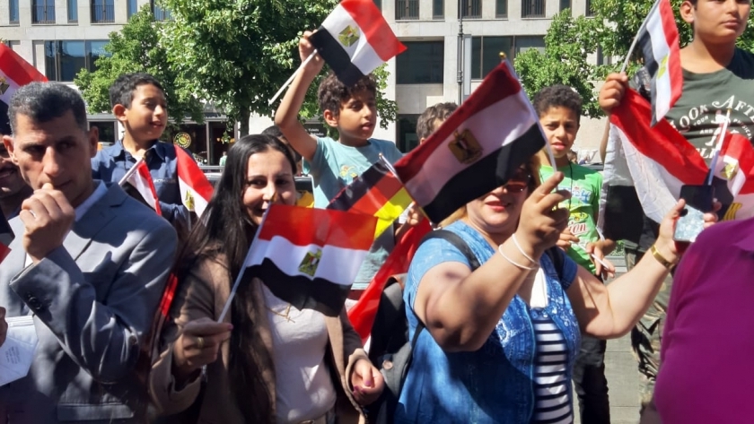 استقبال الجالية المصرية للرئيس السيسي في برلين