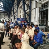 إضراب عمال الأمن والنظافة بمحطة مصر