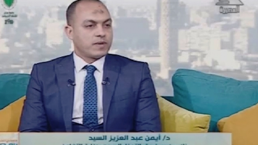 دكتور ايمن عبد العزيز نائب فريق"التدخل السريع"