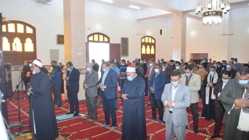 افتتاح مسجد الدكتور "صلاح أبوزيد" بجامعة سوهاج الجديدة