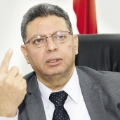 الكتور جمال سرور  وزير القوى العاملة والهجرة