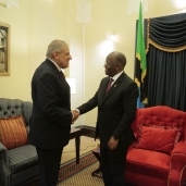 رئيس تنزانيا يستقبل " محلب" خلال زيارته لبحث نتائج اللجنة المشتركة