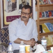 أحمد أبو العاطى مؤلف كتاب أيام الثورة