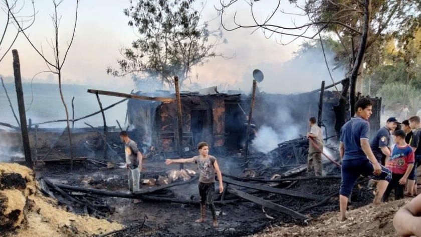 حريق حظائر الماشية في قرية هورين بالمنوفية