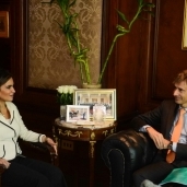 الدكتورة سحر نصر، وزيرة التعاون الدولي، السفير ماركوس لايتنر، السفير السويسرى لدى القاهرة