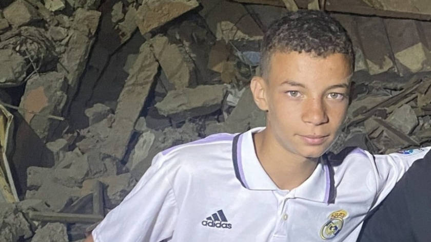 الطفل المغربي عبد الرحيم اوحيدا فقد أسرته بالكامل في الزلزال
