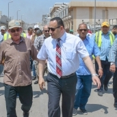 محافظ الإسكندرية يتابع توافر معدات الصرف بمحيط الاستاد