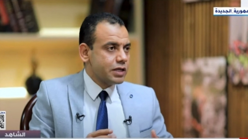 الدكتور كريم العمدة، خبير الاقتصاد السياسي