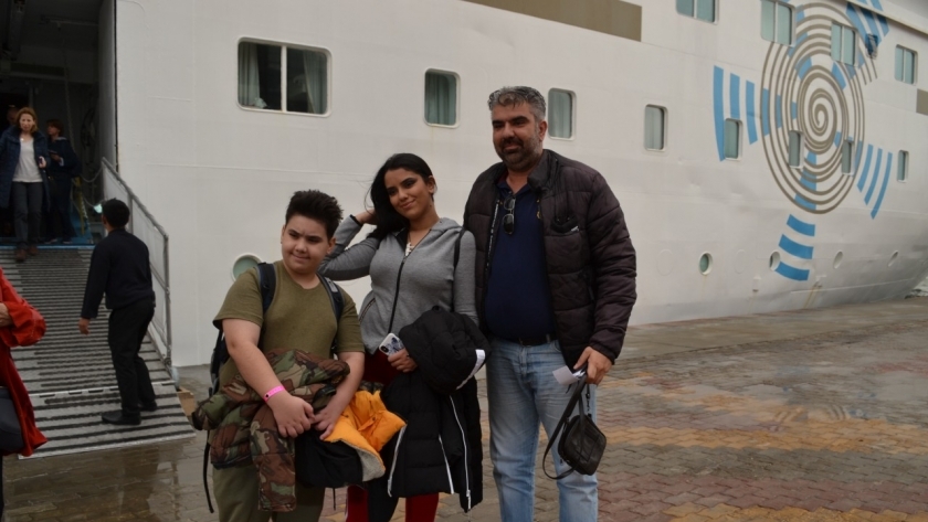 ميناء الإسكندرية يستقبل سياح أجانب