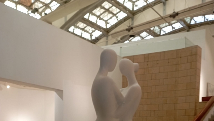 تمثال الفنان وائل الشافعي في المعرض العام 2022