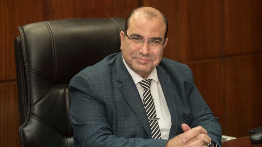 الدكتور محمد عثمان رئيس قطاع الشئون المالية يشرح استعدادات التضامن لمواجهة الطقس السئ