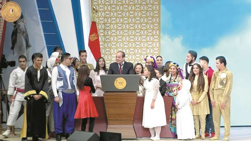 الرئيس عبد الفتاح السيسي يشارك في احتفالية قادرون باختلاف