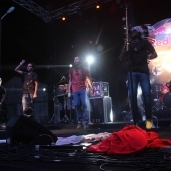 بالصور| "شارموفرز" يشعل حفل "كايرو فيستيفال" بحضور جماهيري كبير