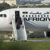 ركاب الطائرة الليبية المختطفة
