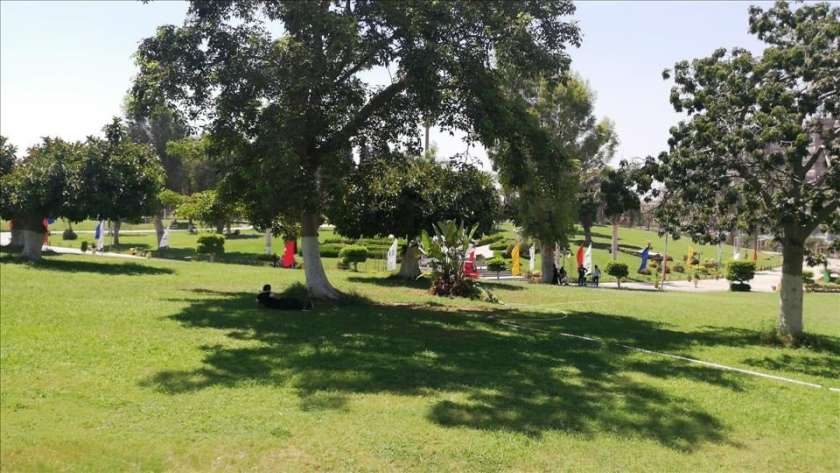 استعدادات الحدائق العامة لعيد الأضحى