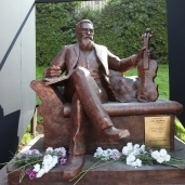 تمثال ريمسكى كورساكوف