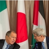 سيرغي لافروف وجون كيري أثناء اجتماع لمجموعة دعم سوريا في نيويورك