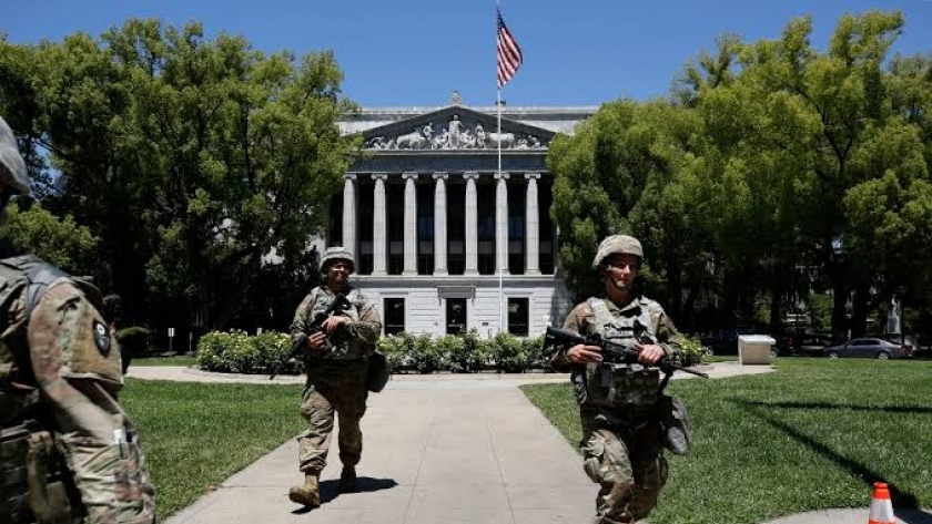 عناصر من الجيش الأمريكى انتشرت فى واشنطن قبل حفل تنصيب «بايدن»