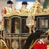 عربة الملكة البريطانية المذهبة