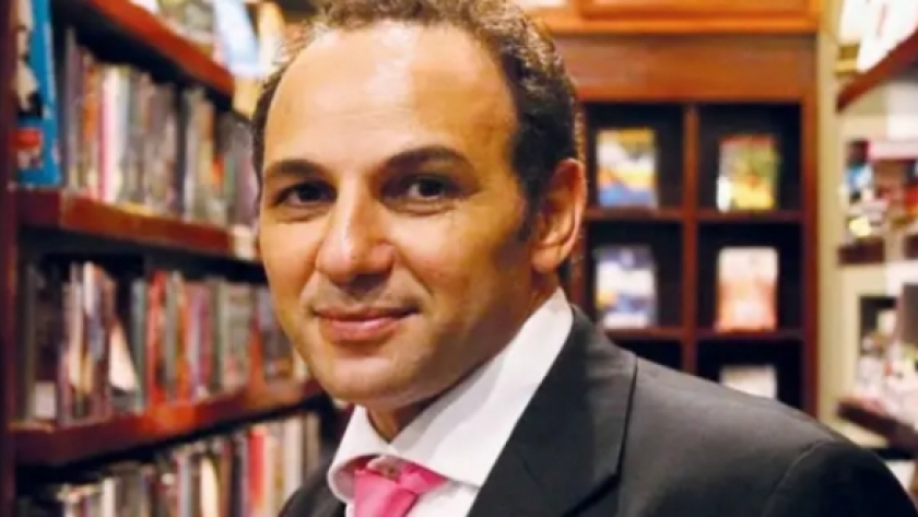 الكاتب الراحل بهاء عبدالمجيد