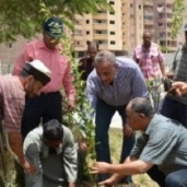 محافظ الجيزة يشارك في حملة المليون شجرة