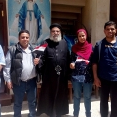 وفد منظمة الحرية يزور كنيسة "العذراء" بالعاشر لتهنئة الأقباط بالعيد