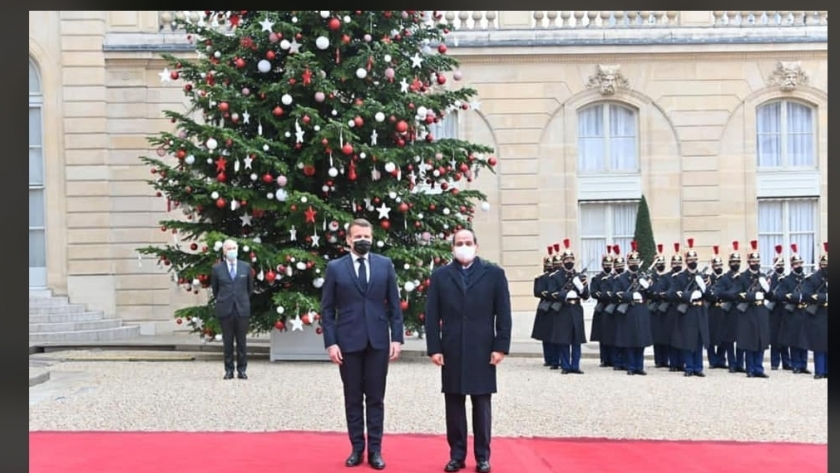 الرئيس عبدالفتاح السيسي ونظيره الفرنسي إيمانويل ماكرون