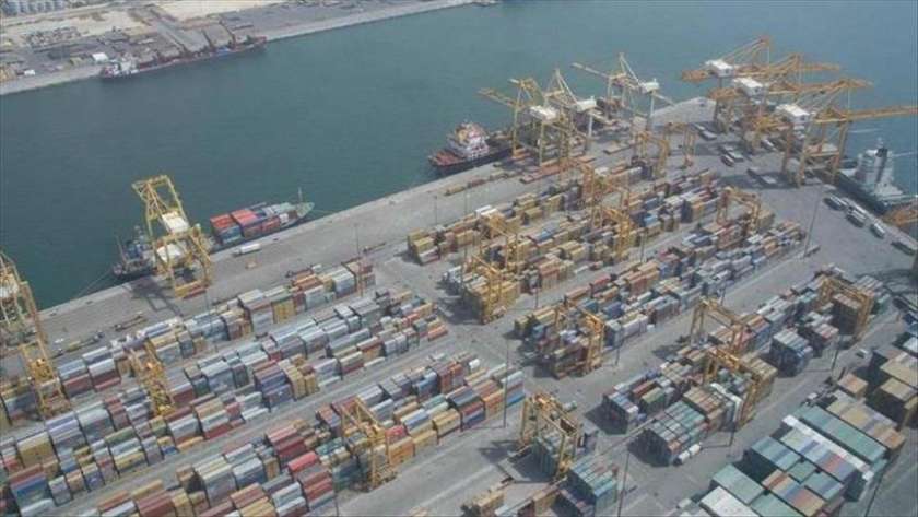 ميناء طرابلس المقرر تطويره بواسطة شركة المقاولون العرب المصرية