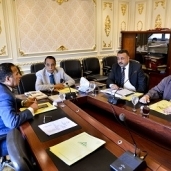 اجتماع أعضاء لجنة مناقشة بيان الحكومة