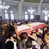 جنازة نور الشريف بمسجد الشرطة باكتوبر