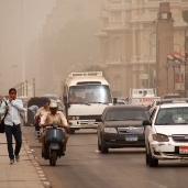 بالصور| عاصفة ترابية تضرب القاهرة الكبرى