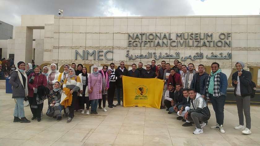 زيارة طلاب جامعة المنيا لمتحف الحضارة