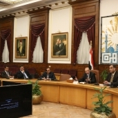 محافظ القاهرة يلتقى اتحاد شاغلين البورصة