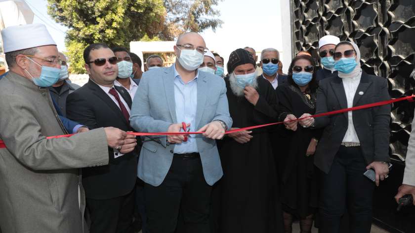 وكيل دير الأنبا بولا يشارك في افتتاح «معهد بوش» الأزهري ببني سويف