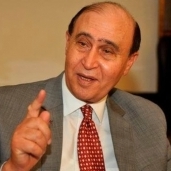الفريق مهاب مميش، رئيس هيئة قناة السويس ورئيس المنطقة الاقتصادية لقناة السويس.