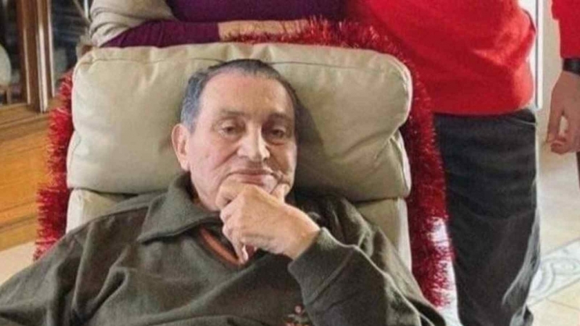 وفاة الرئيس الأسبق محمد حسني مبارك