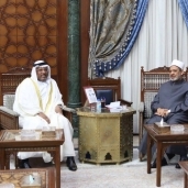 الدكتور أحمد الطيب وجمعة بن مبارك الجنيبي سفير دولة الإمارات