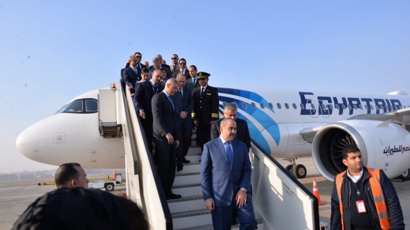 وزير الطيران يستقبل طائرة مصر للطيران الأولي من طراز الإيرباص A320 neo