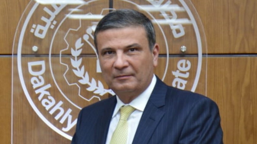 عادل فاروق رئيس مجلس إدارة البنك الزراعي المصري