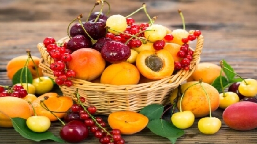 أسعار الفاكهة اليوم في الأسواق - أرشيفية