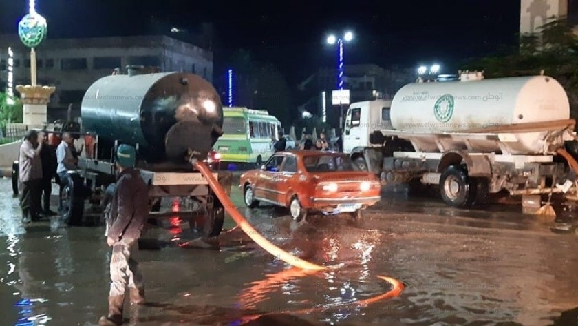 عربات شفط مياه الأمطار