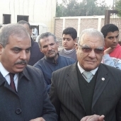 رئيس جامعة الأزهر  خلال زياريته للدقهلية