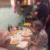 شرطة روما والمسنين