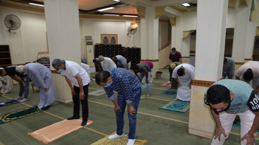 الصلاة  في المساجد